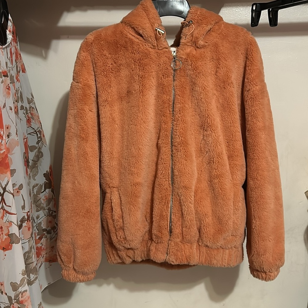 Plush Soft Jacket - Picture 5 of 7